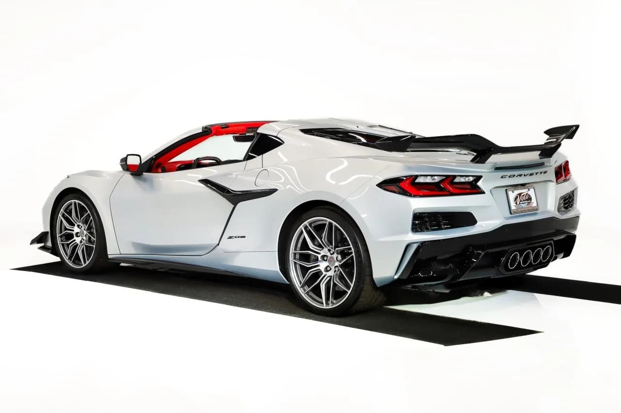 2023 Chevrolet Corvette Z06 Z07 3LZ - Thumbnail 7