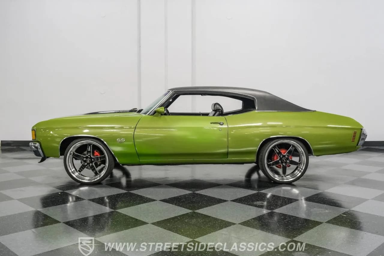 1972 Chevrolet Chevelle SS Tribute Restomod - Thumbnail 2