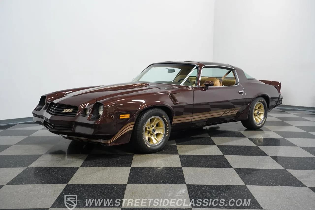 1981 Chevrolet Camaro Z28 - Thumbnail 6