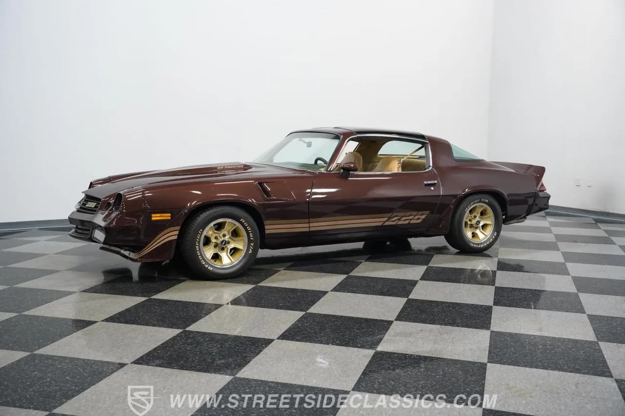 1981 Chevrolet Camaro Z28 - Thumbnail 7
