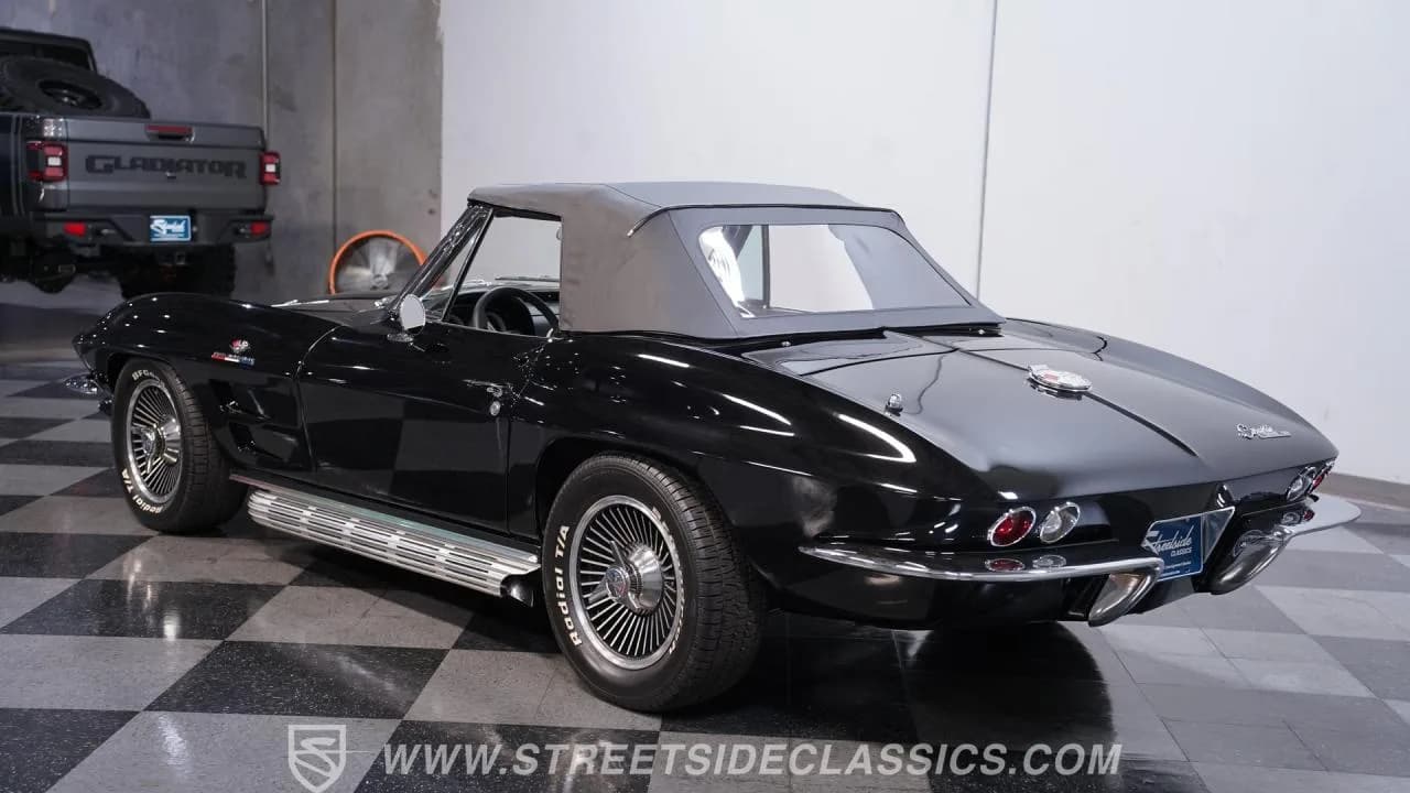 1963 Chevrolet Corvette Convertible - Thumbnail 8
