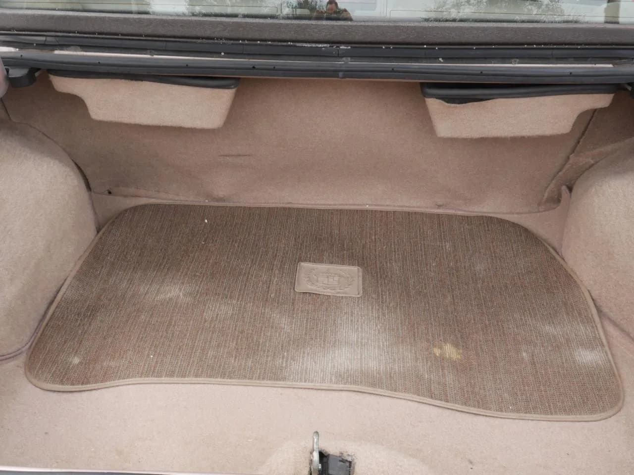 1988 Cadillac Eldorado Biarritz - Thumbnail 7