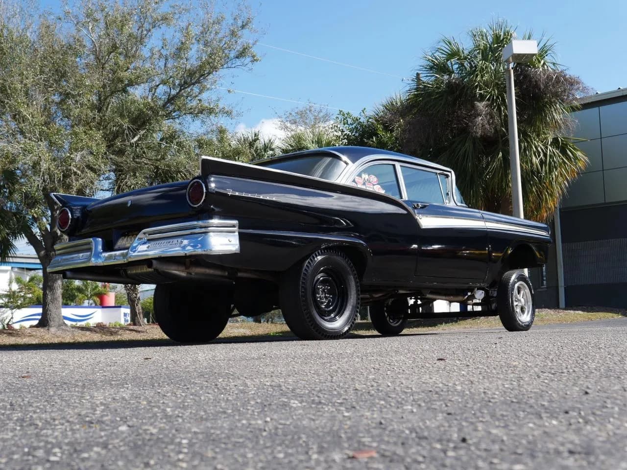 1957 Ford Fairlane Gasser - Thumbnail 3