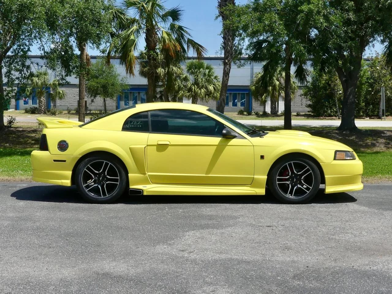 2001 Ford Mustang GT Roush Stage 2 - Thumbnail 2