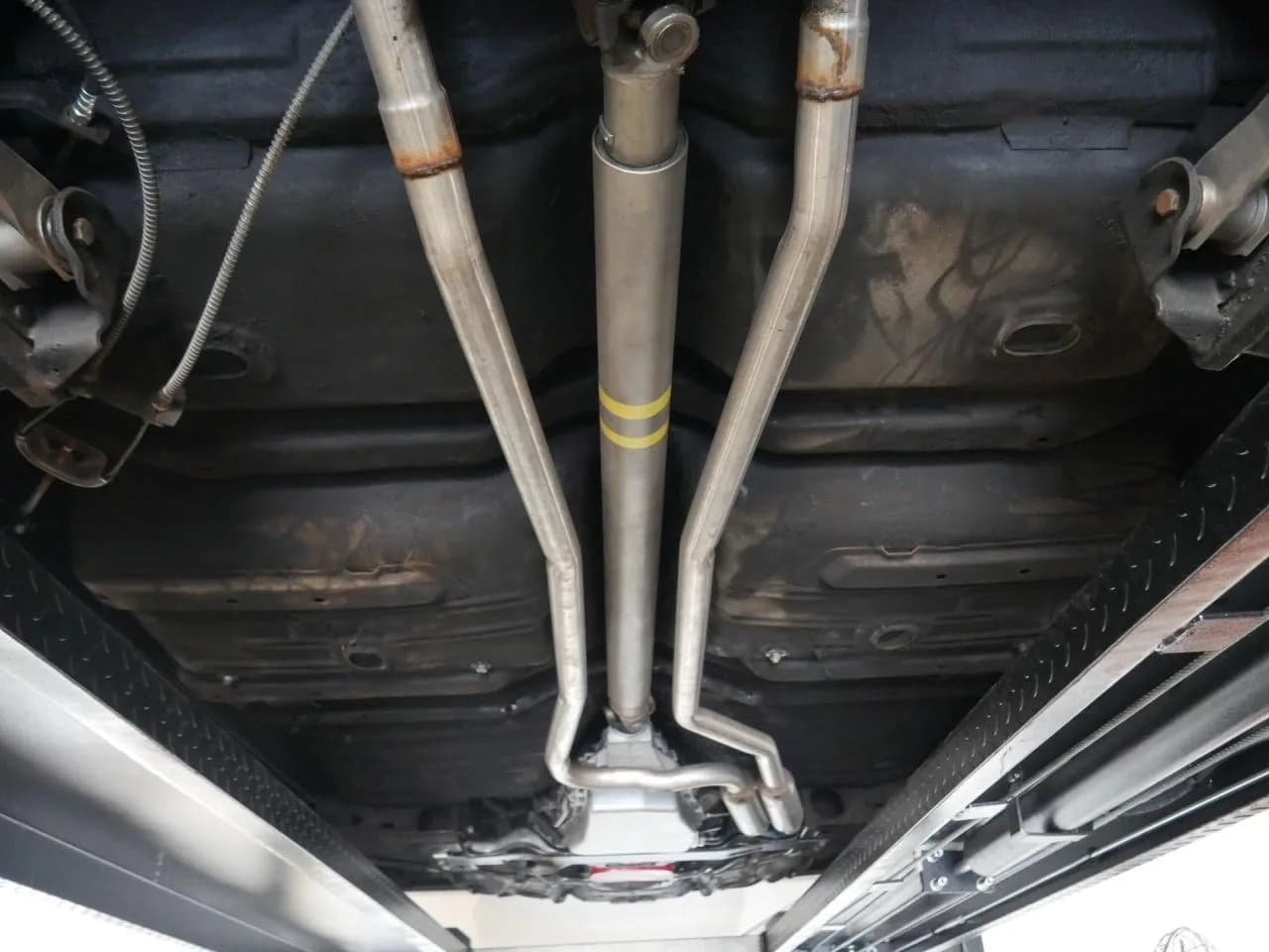 1964 Oldsmobile Dynamic Eighty Eight Restomod - Thumbnail 5
