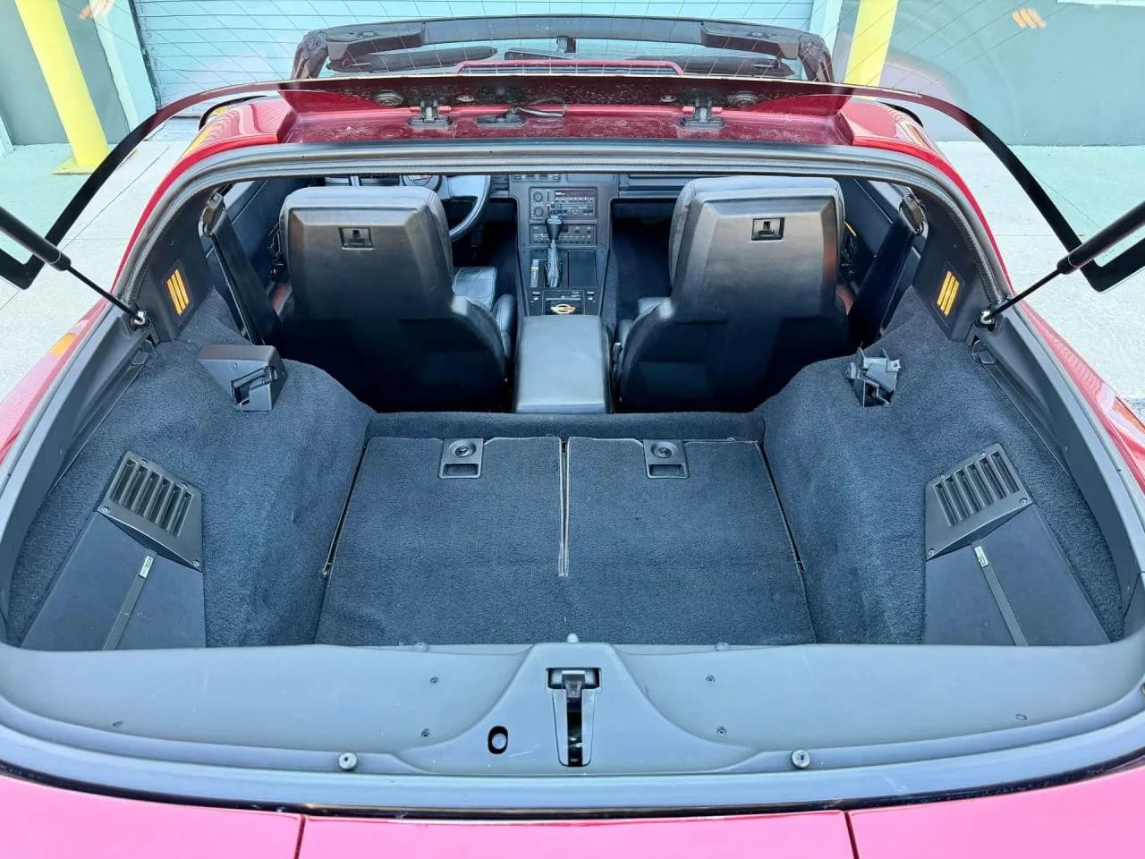 1989 Chevrolet Corvette Coupe - Thumbnail 4