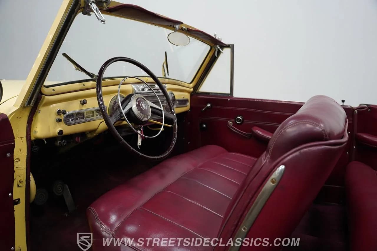 1946 Lincoln Continental Convertible - Thumbnail 4