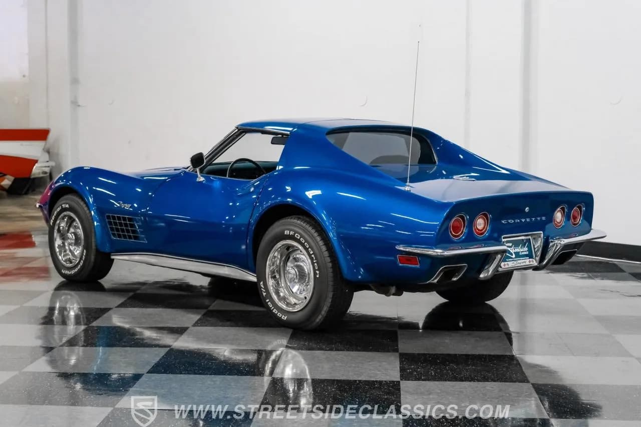 1972 Chevrolet Corvette - Thumbnail 7