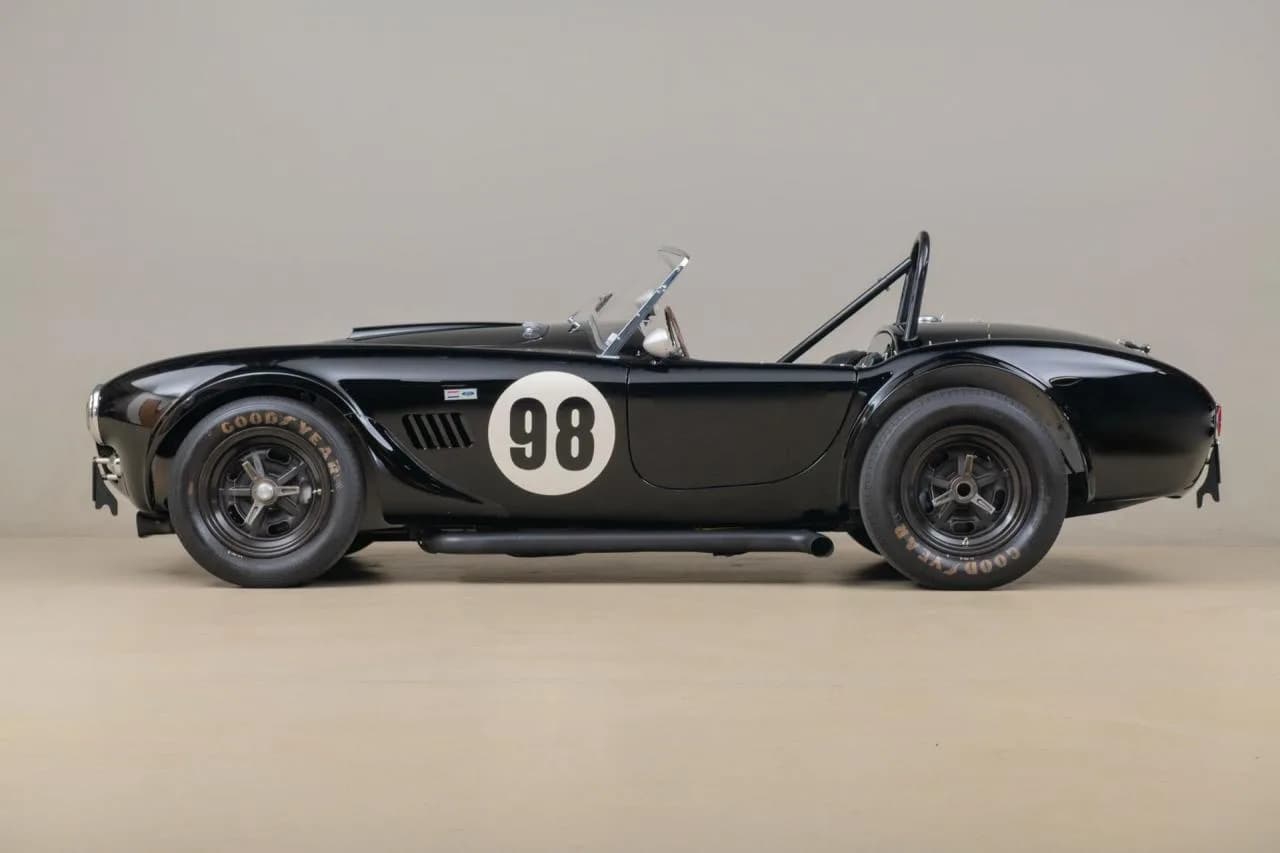 1963 Shelby Cobra 289 - Thumbnail 2