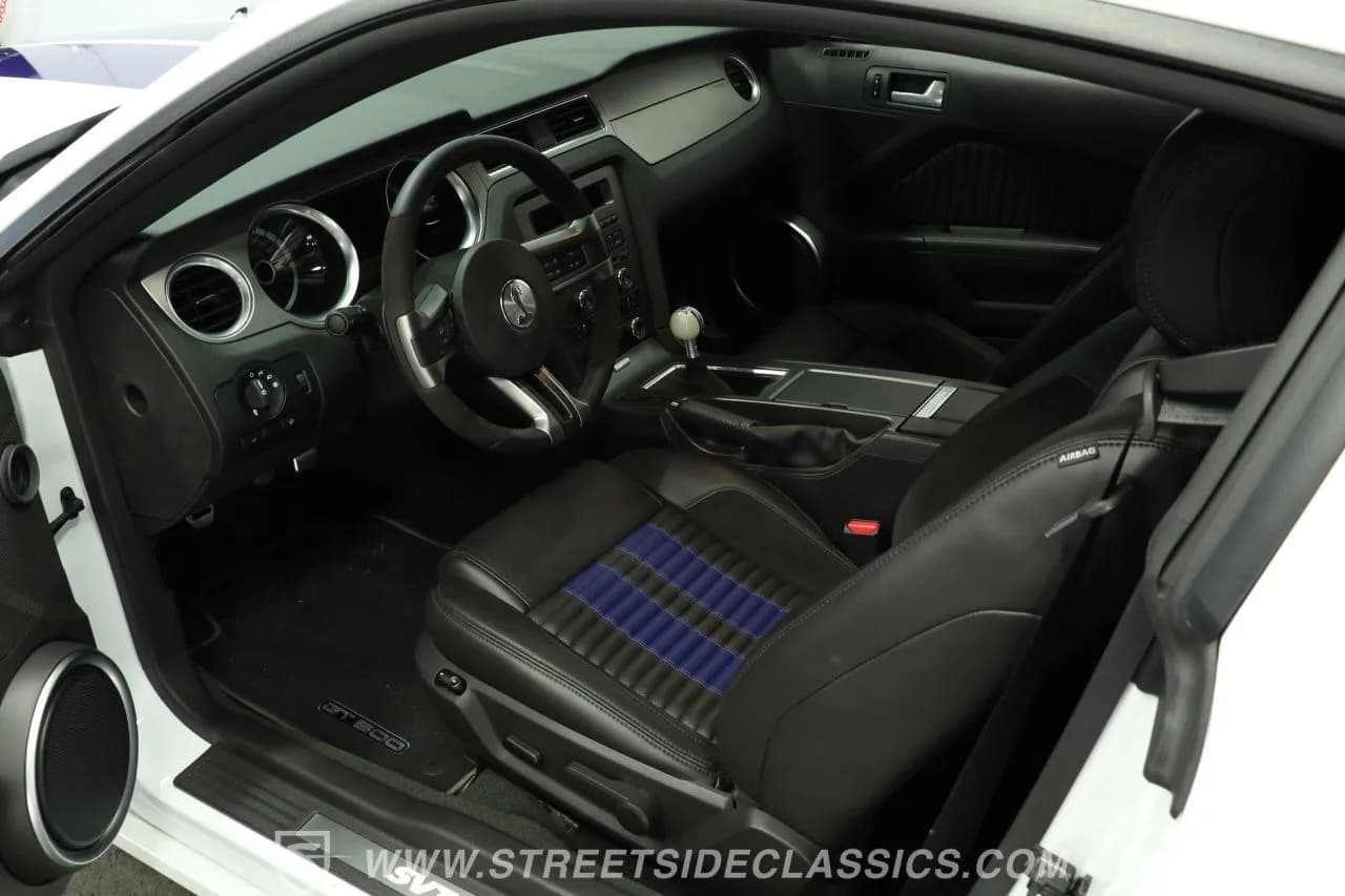 2014 Ford Mustang Shelby GT500 - Thumbnail 4