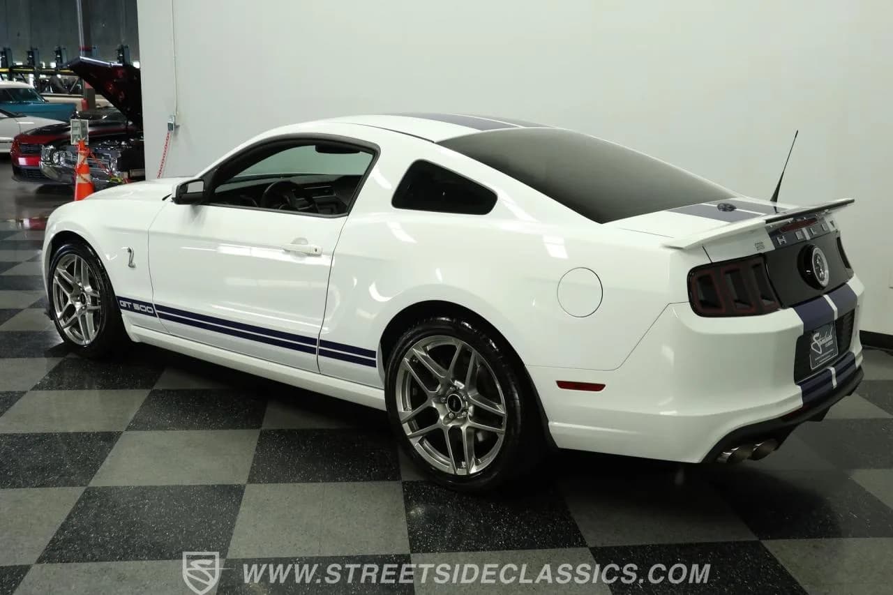 2014 Ford Mustang Shelby GT500 - Thumbnail 7