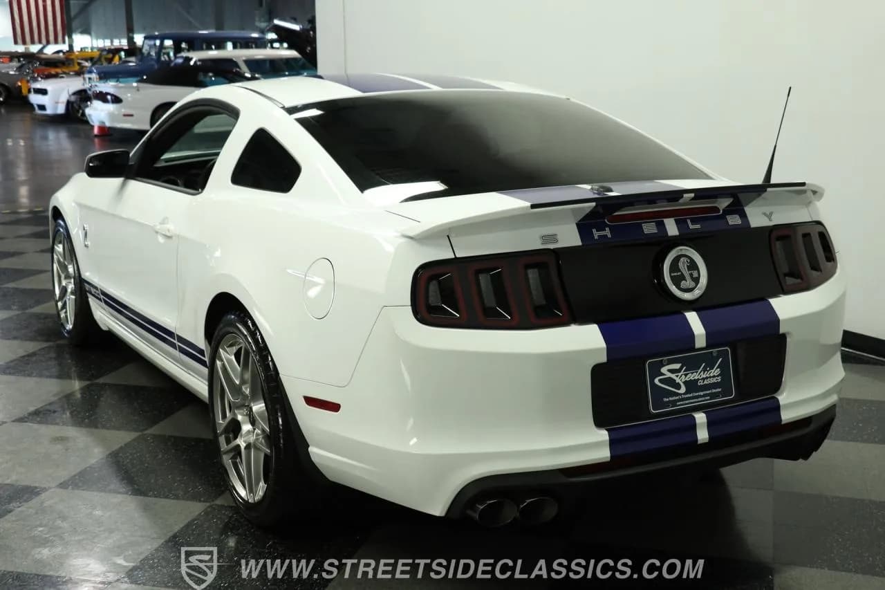 2014 Ford Mustang Shelby GT500 - Thumbnail 8