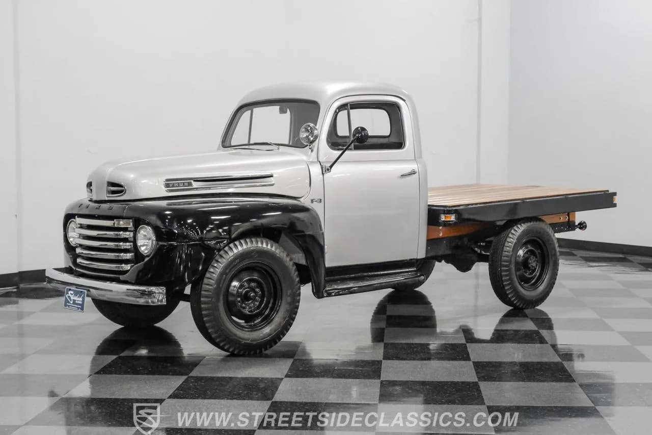1950 Ford F-3 Flatbed - Thumbnail 6