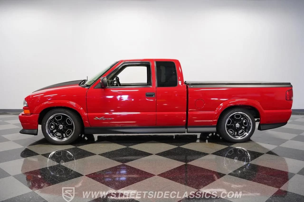 2000 Chevrolet S-10 Xtreme - Thumbnail 2