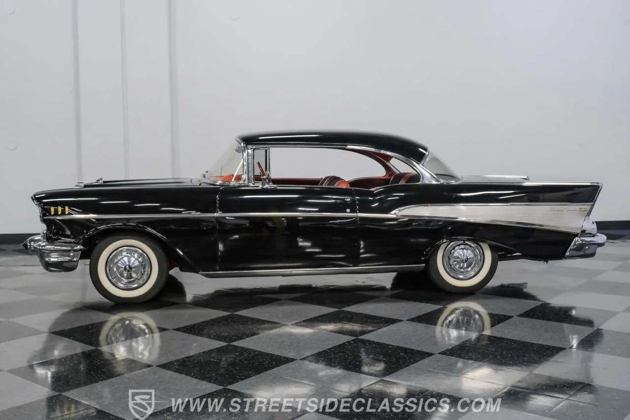 1957 Chevrolet Bel Air 2 Door Hardtop - Thumbnail 2