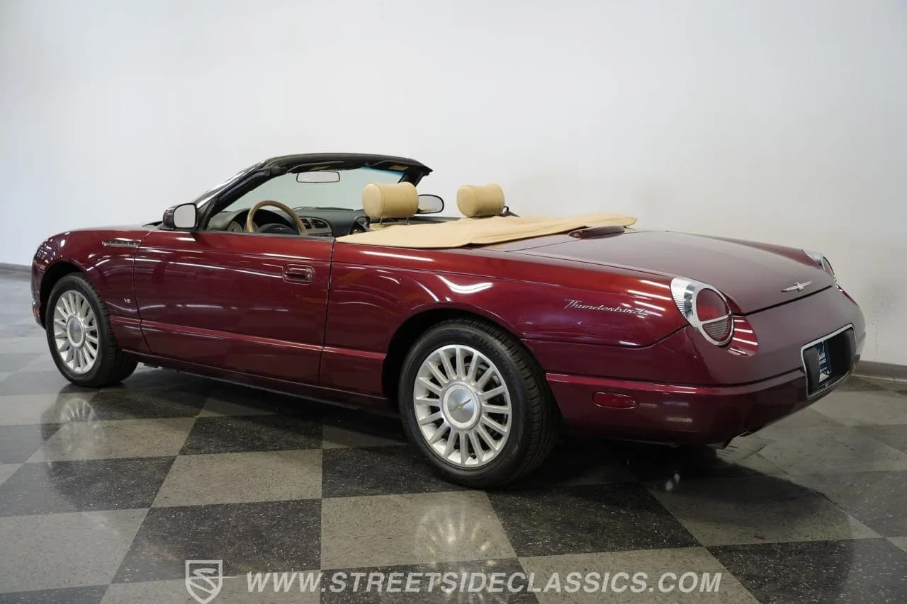 2004 Ford Thunderbird - Thumbnail 8
