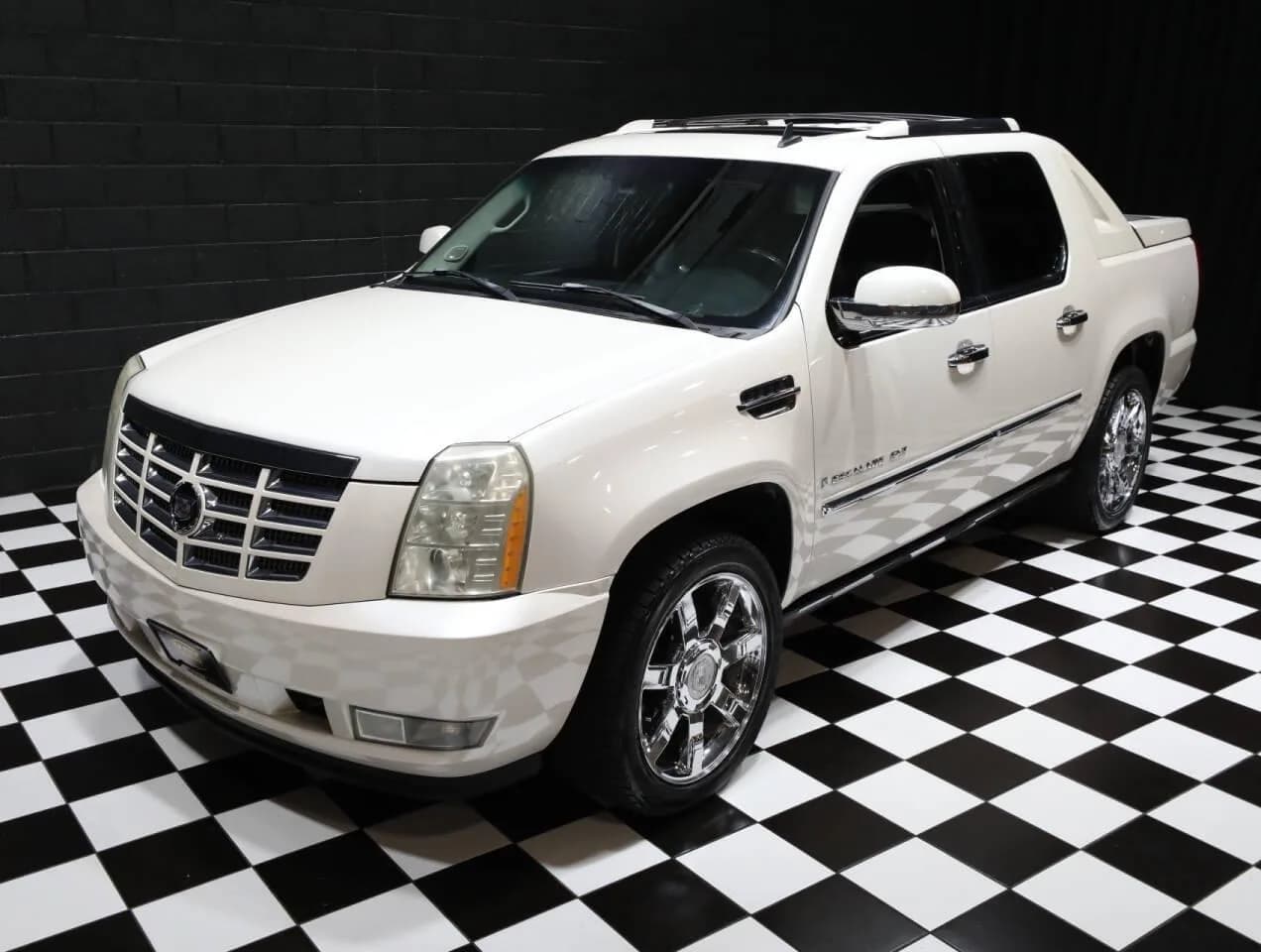 2007 Cadillac Escalade EXT - Thumbnail 6