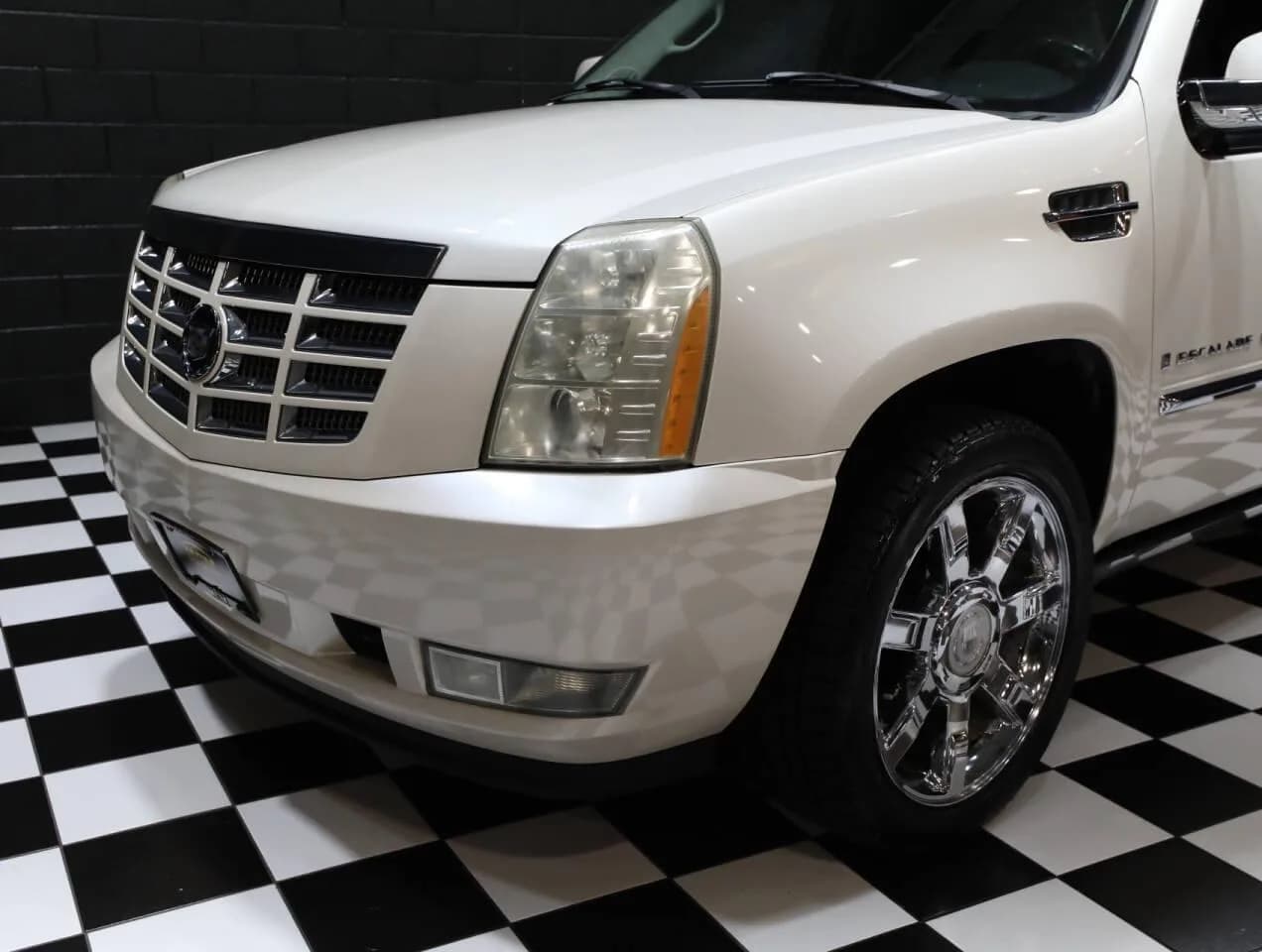 2007 Cadillac Escalade EXT - Thumbnail 7
