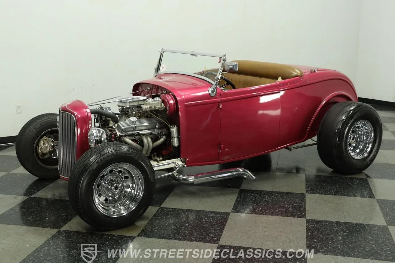 1932 Ford Roadster - Thumbnail 6