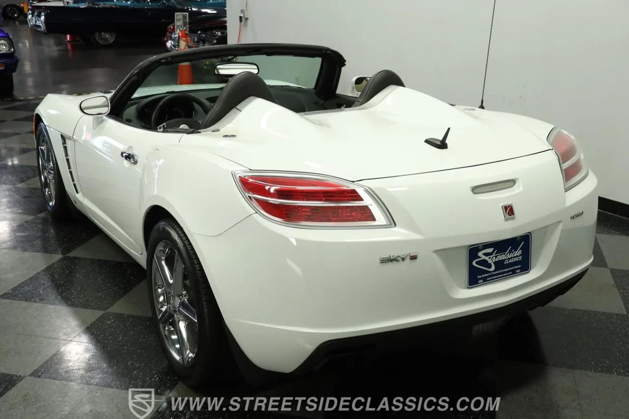 2009 Saturn Sky  Red Line - Thumbnail 8