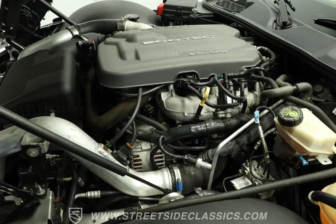 2009 Saturn Sky  Red Line - Thumbnail 3