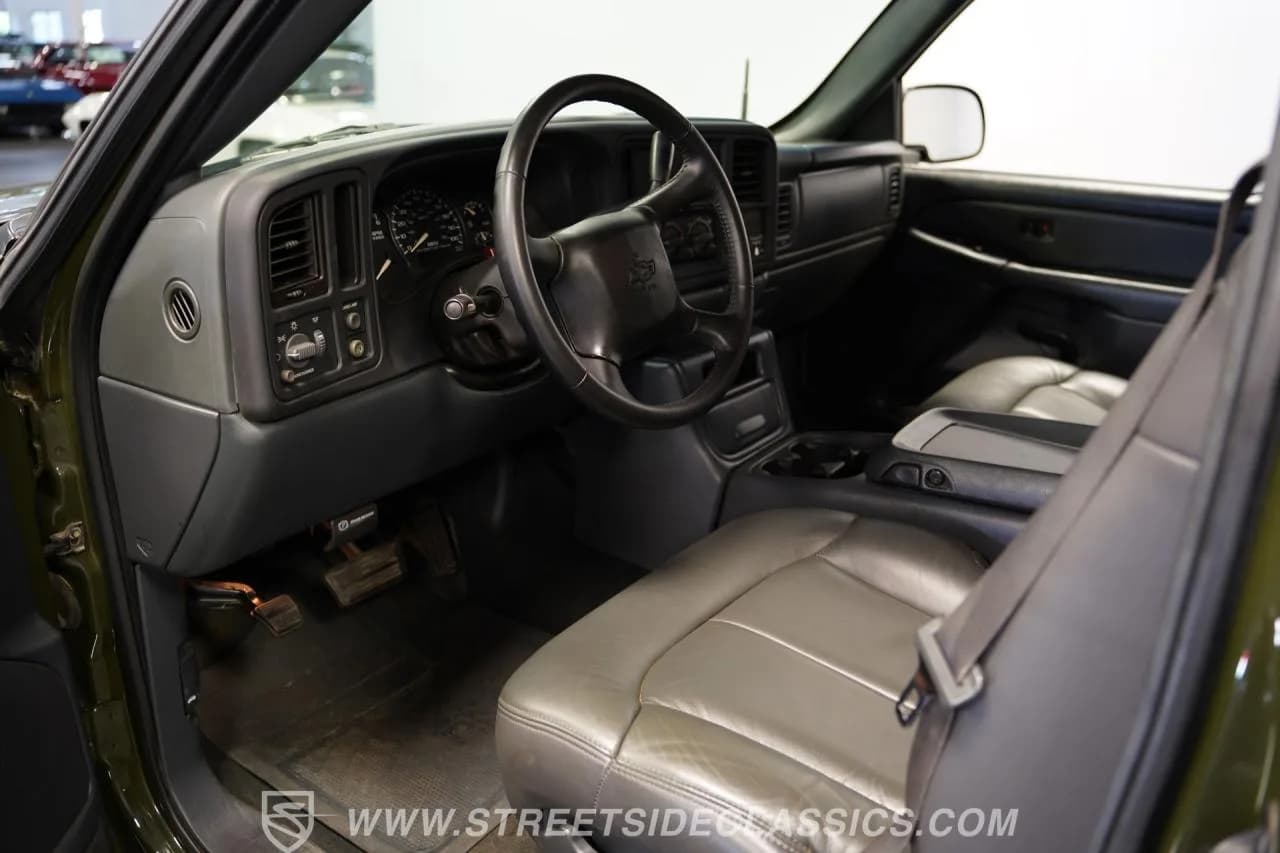 2002 Chevrolet Silverado 1500 Stepside - Thumbnail 4
