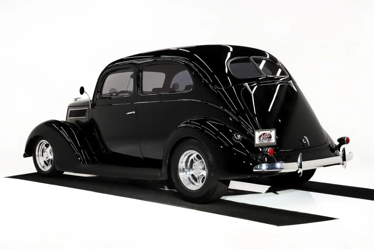 1937 Ford Slantback - Thumbnail 6