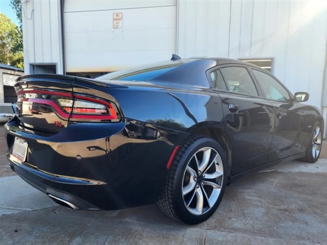 2015 Dodge Charger R/T - Thumbnail 6