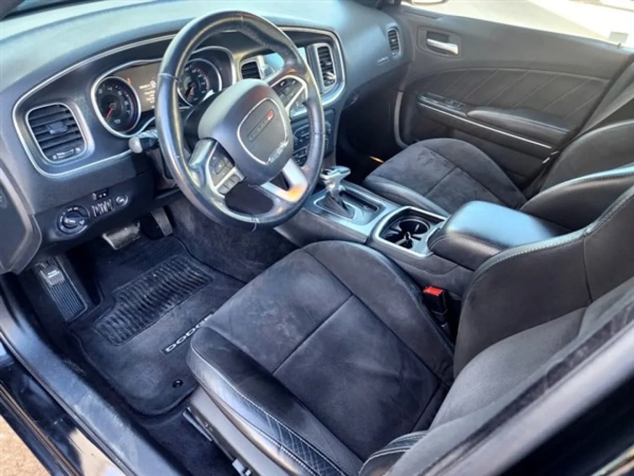 2015 Dodge Charger R/T - Thumbnail 7