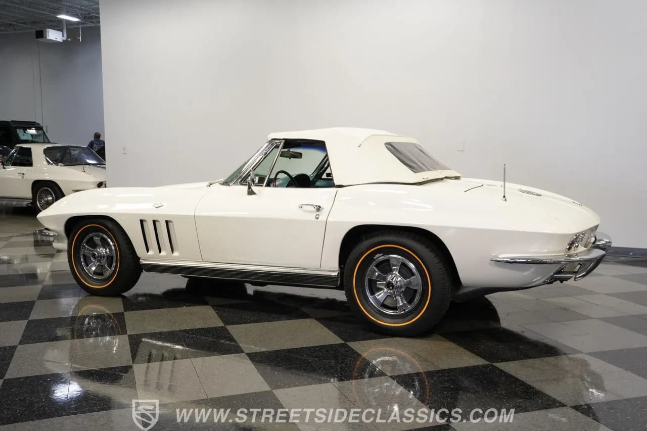 1966 Chevrolet Corvette L79 Convertible - Thumbnail 8