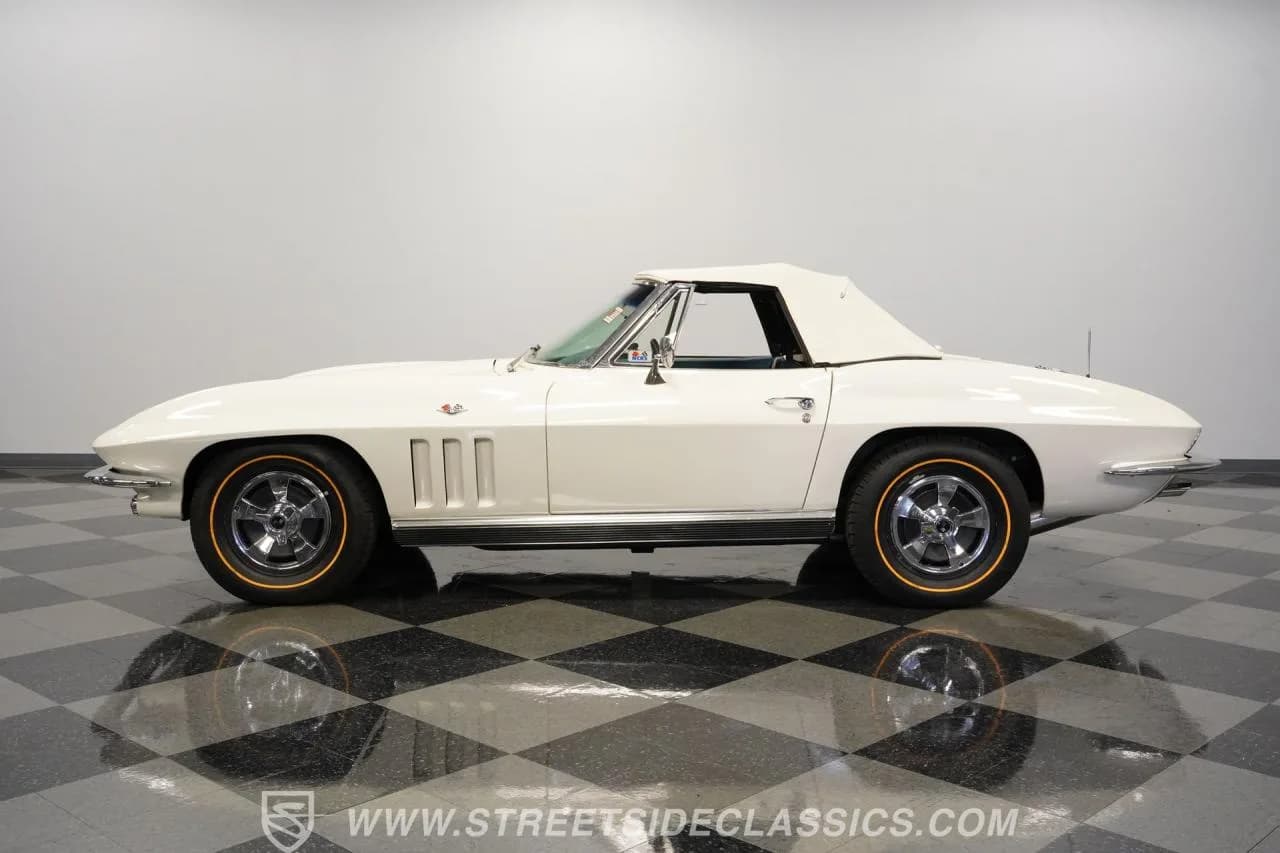 1966 Chevrolet Corvette L79 Convertible - Thumbnail 2