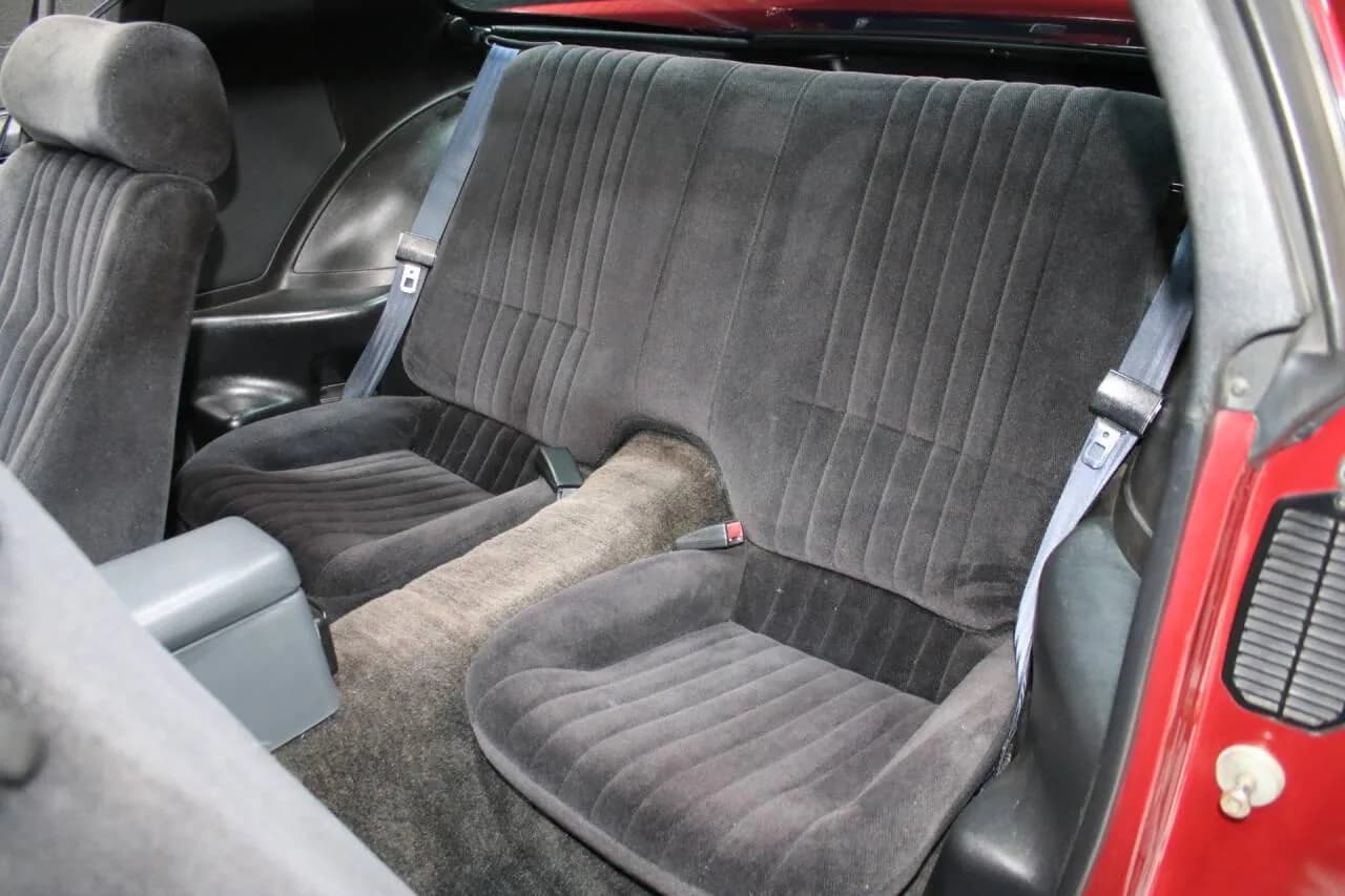 1990 Pontiac Firebird - Thumbnail 4