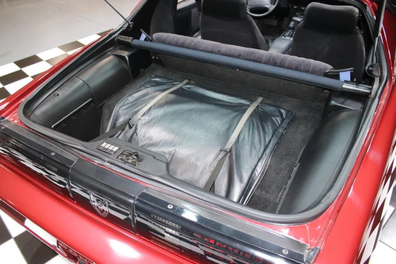 1990 Pontiac Firebird - Thumbnail 5
