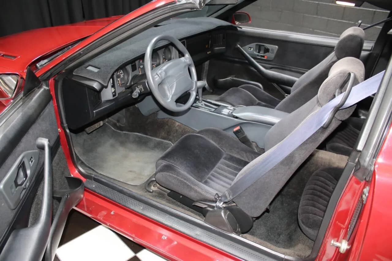 1990 Pontiac Firebird - Thumbnail 3