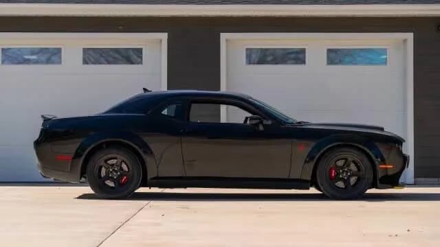 2018 Dodge Challenger - Thumbnail 2