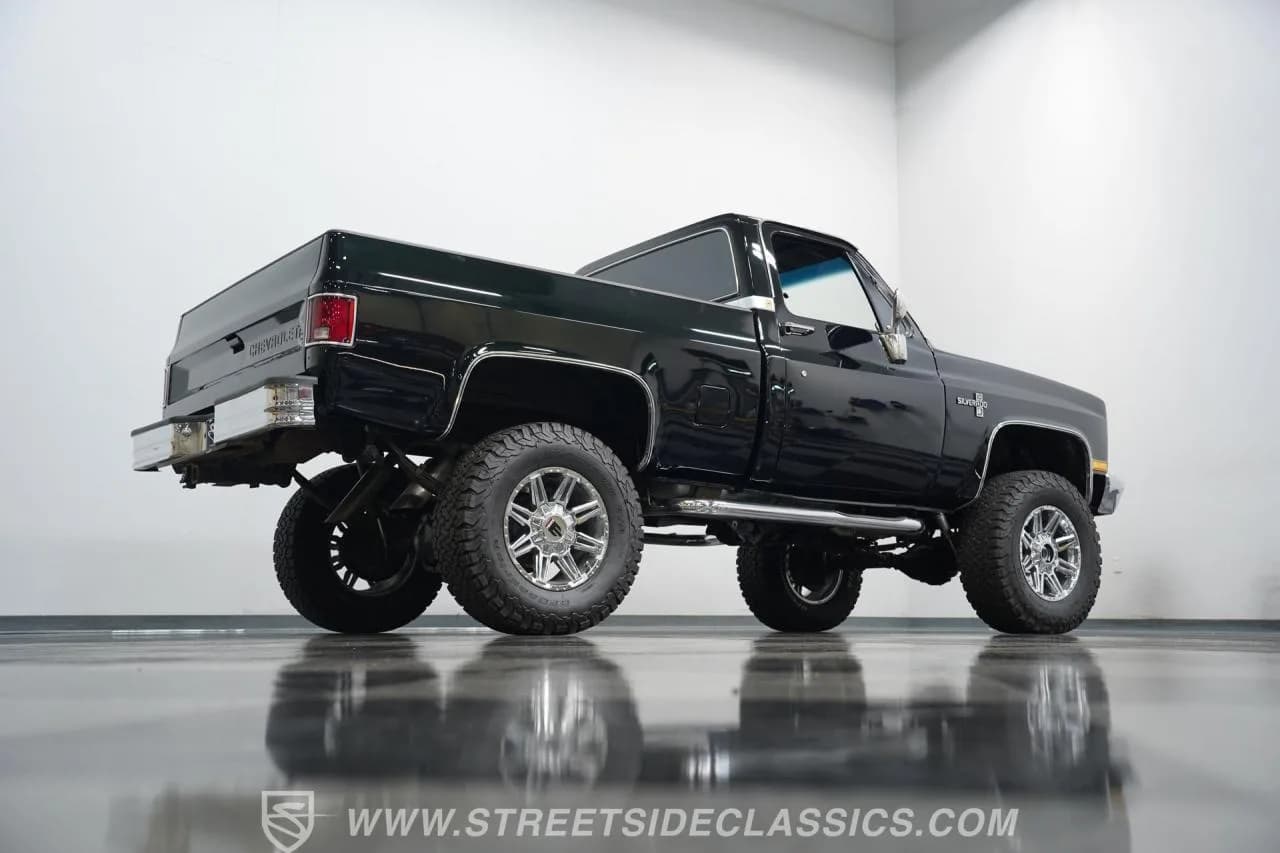 1983 Chevrolet K10 - Thumbnail 6