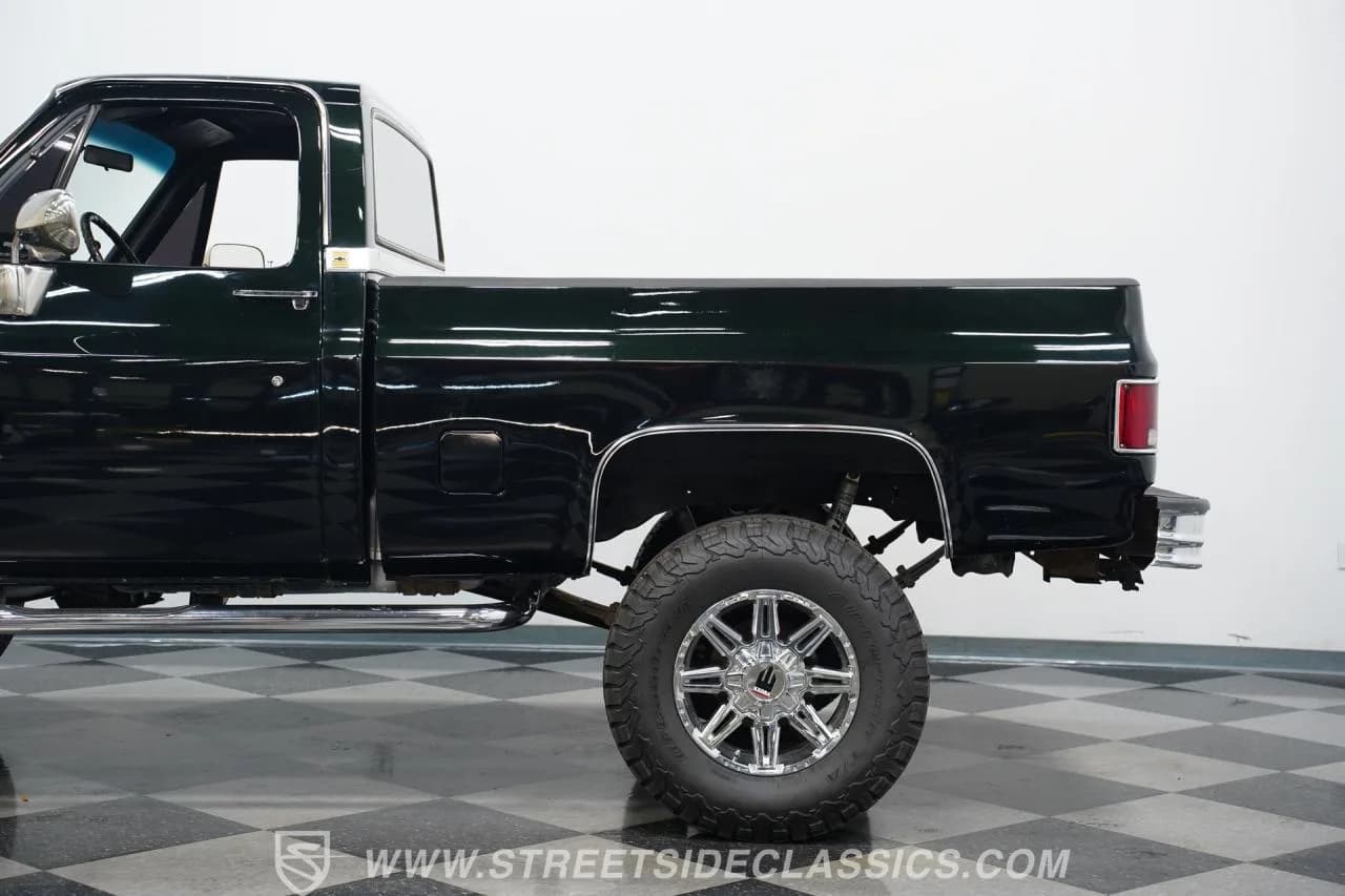 1983 Chevrolet K10 - Thumbnail 3