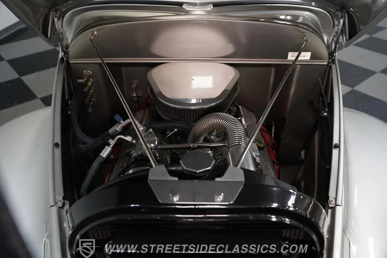 1940 Chevrolet Coupe Street Rod - Thumbnail 3