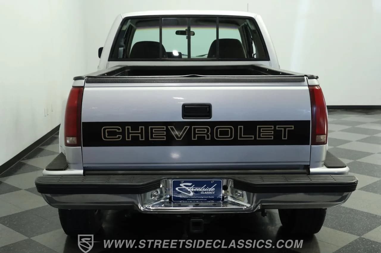 1992 Chevrolet K1500 Silverado Z71 4x4 - Thumbnail 8