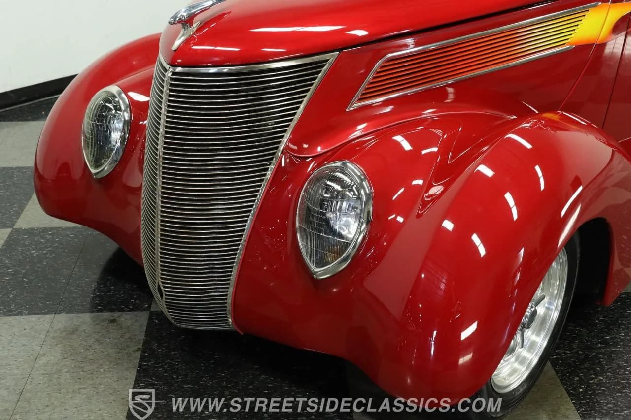 1937 Ford Coupe - Thumbnail 5