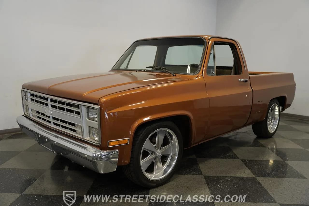 1985 Chevrolet C10 - Thumbnail 6