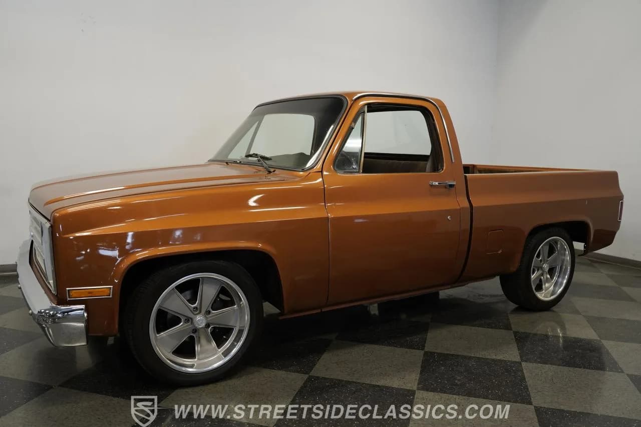 1985 Chevrolet C10 - Thumbnail 7