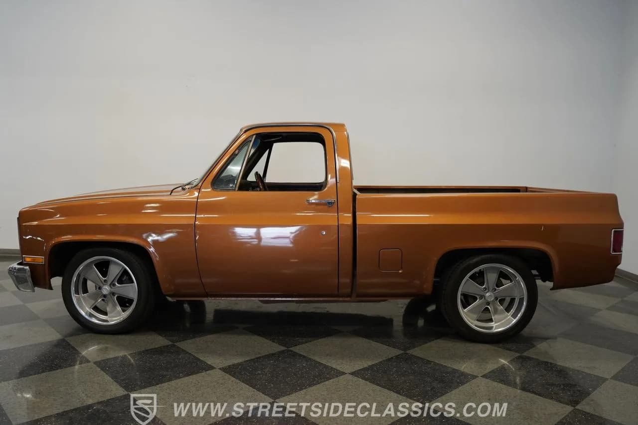1985 Chevrolet C10 - Thumbnail 2