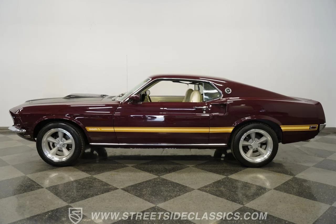 1969 Ford Mustang Mach 1 - Thumbnail 2