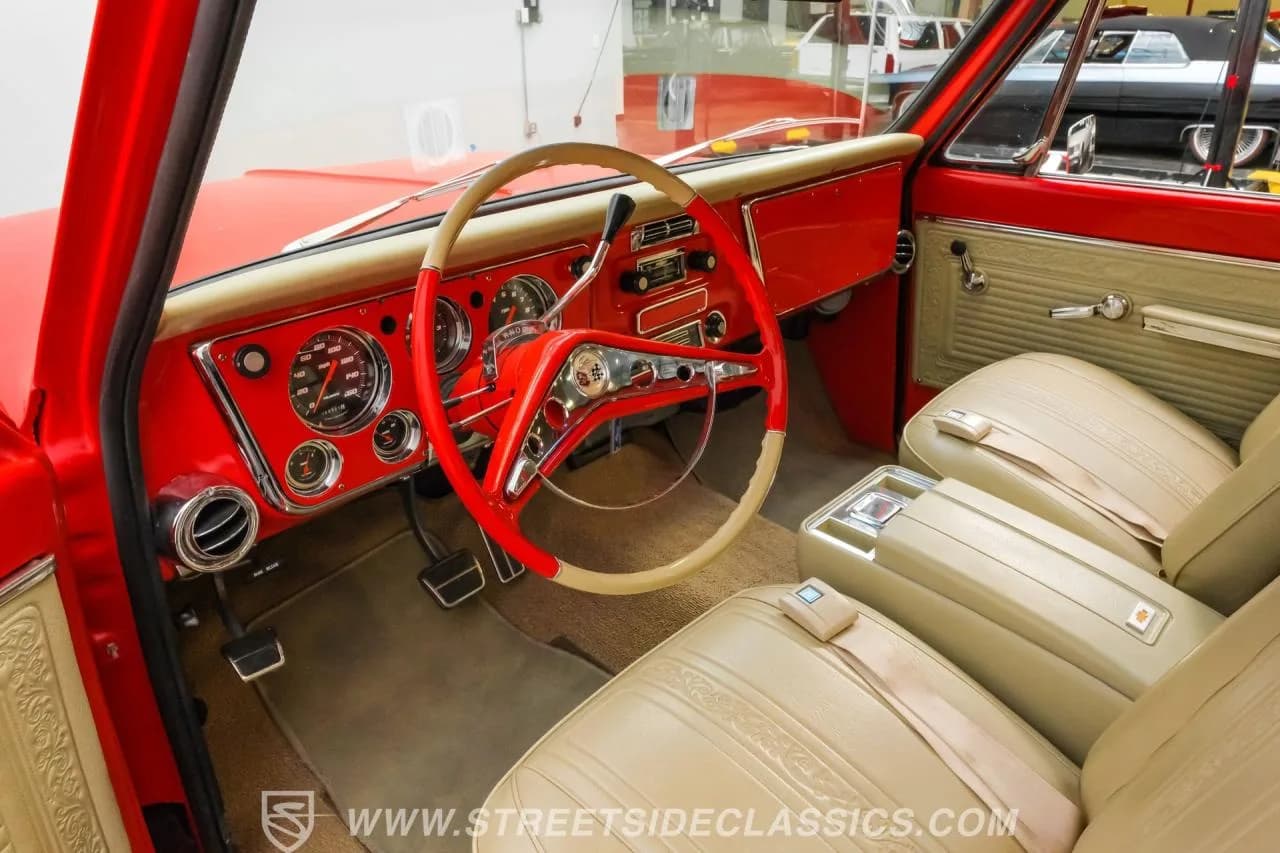 1969 Chevrolet C10 CST/10 Restomod - Thumbnail 4