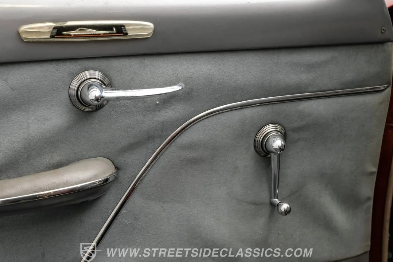 1950 Ford Club Coupe - Thumbnail 3