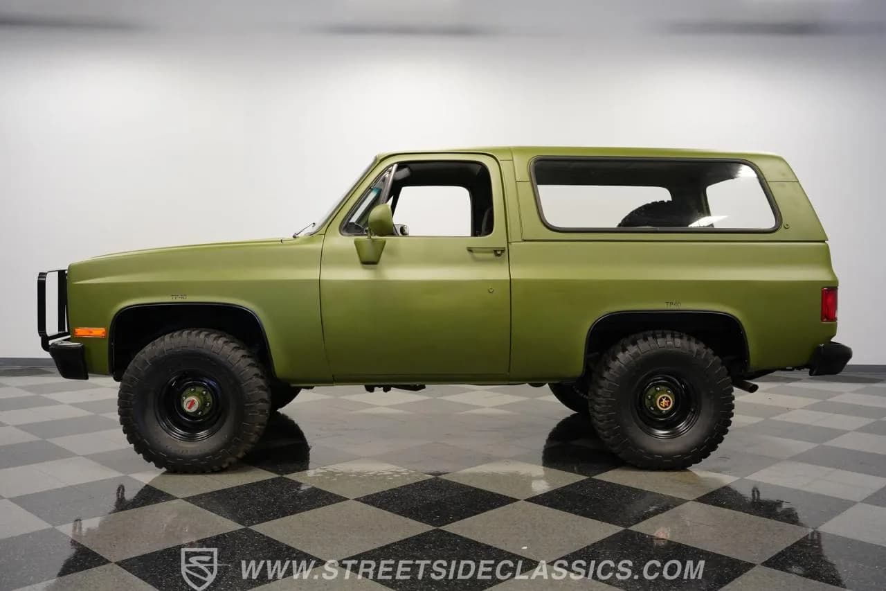 1984 Chevrolet Blazer M1009-CUCV 4X4 Military - Thumbnail 2