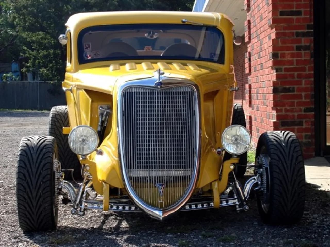 1934 Ford Coupe - Thumbnail 3