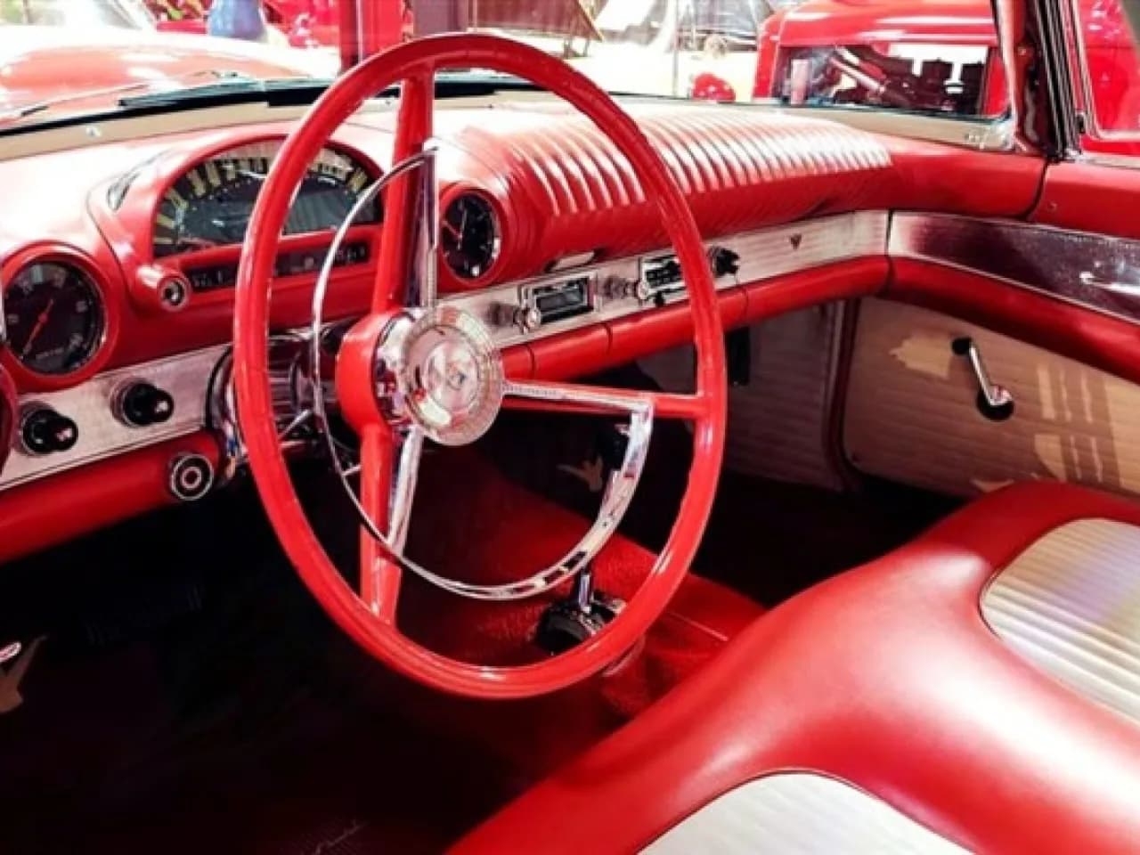 1956 Ford Thunderbird - Thumbnail 7