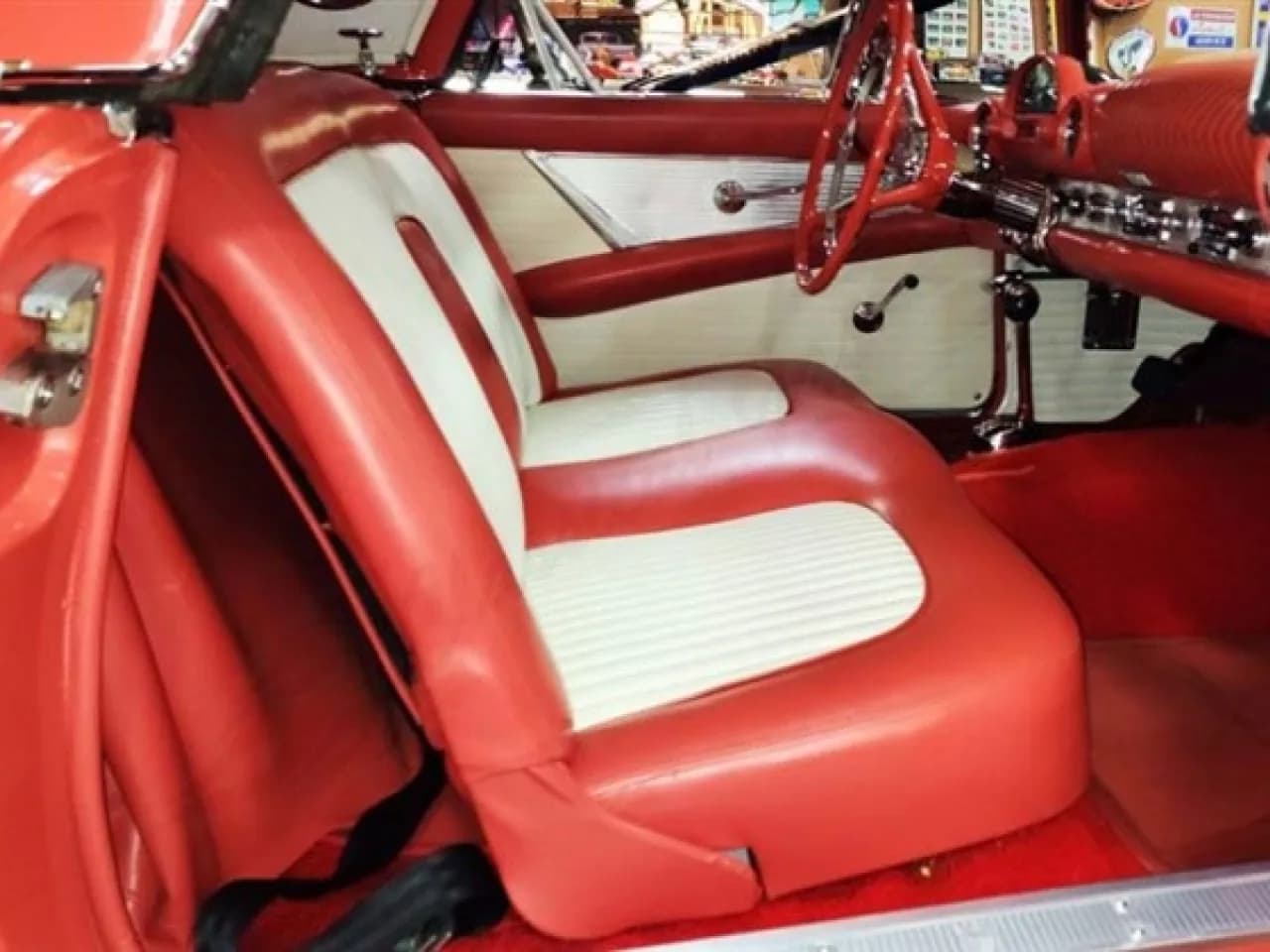 1956 Ford Thunderbird - Thumbnail 8